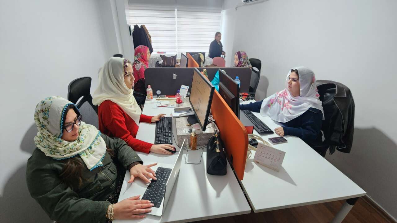 Muğlalı Gazetecilerden Zeynep Güneş’e Anlamlı Destek 6